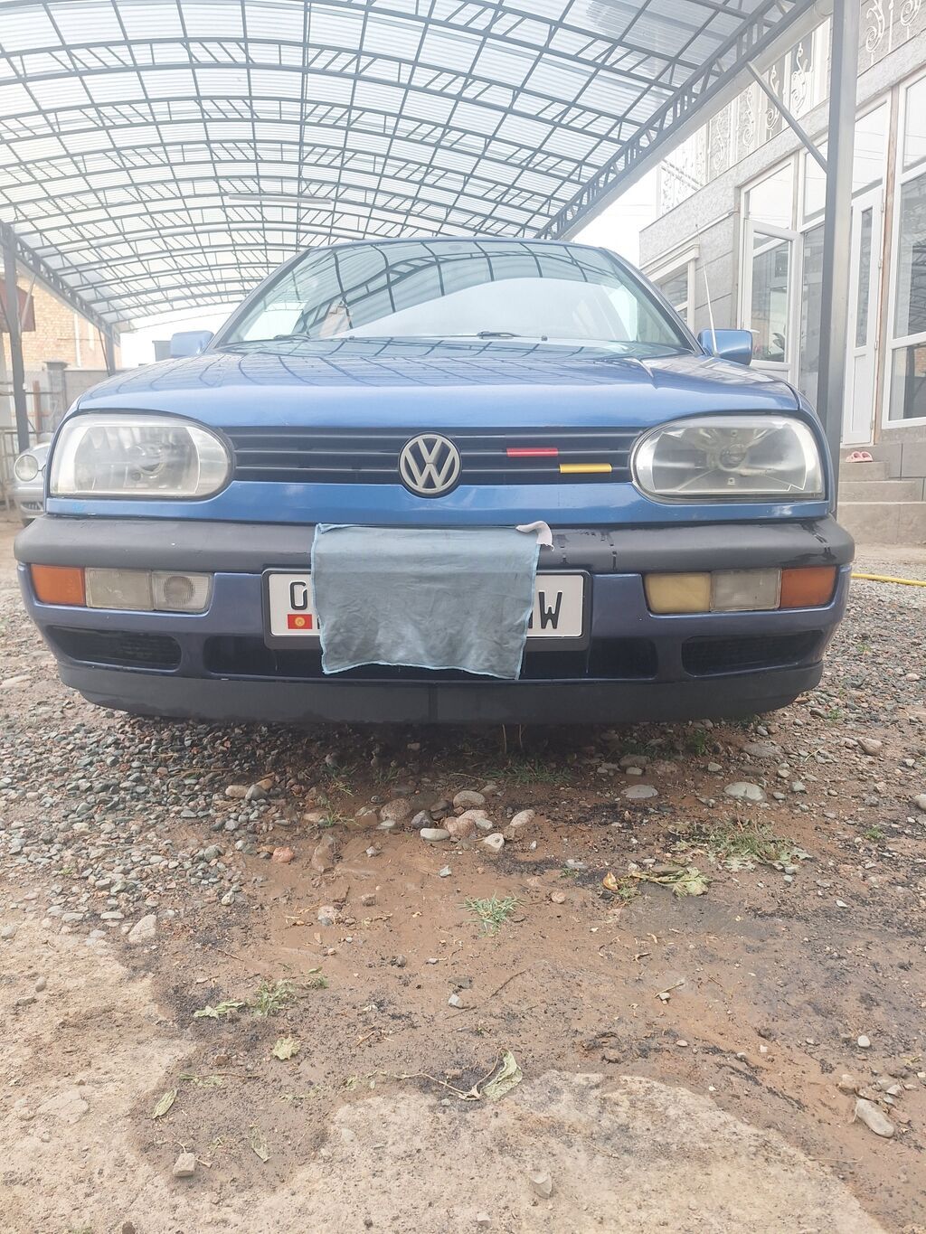 Продаю гольф3 коробка автомат 1994 г выпуска моно.Машина в хорошем: фото 1