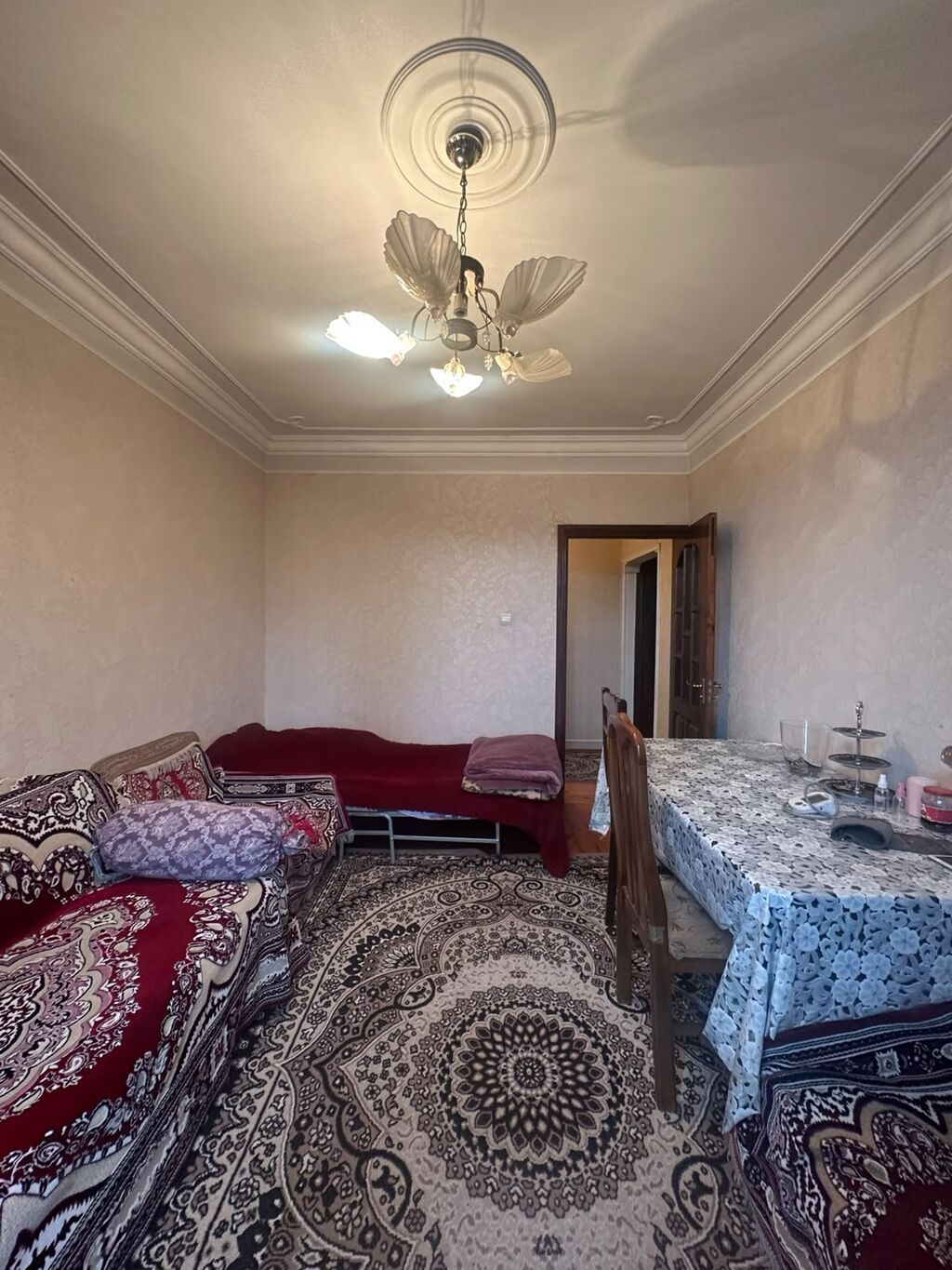 Bakı, Bakıxanov qəs., 5 otaqlı, Köhnə tikili, 115 kv. m