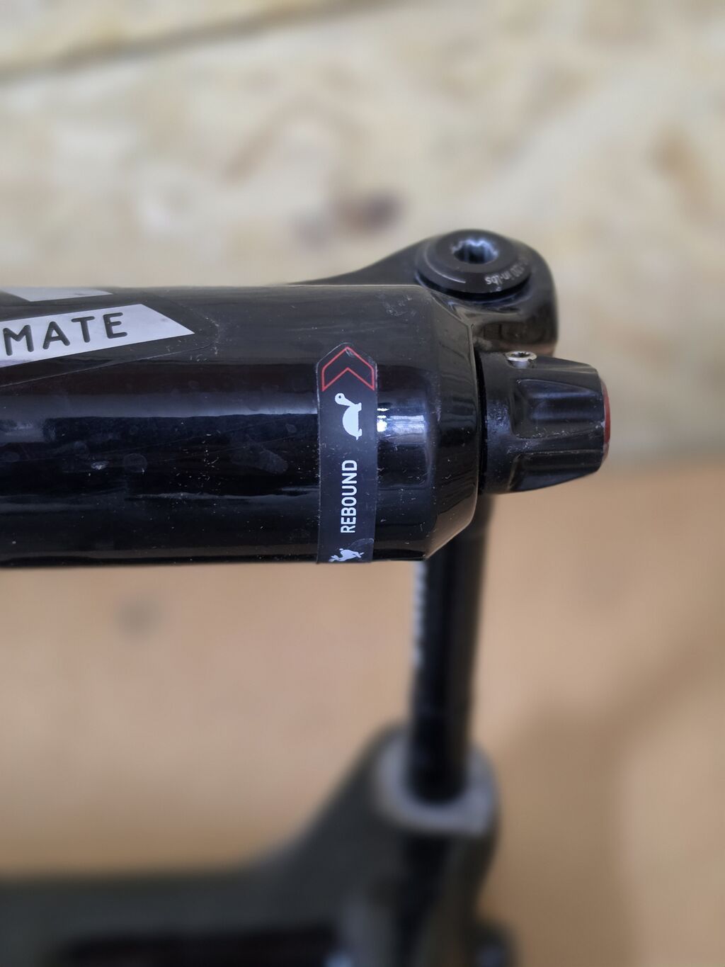 Вилка RockShox Lyrik Ultimate (DebonAir, Charger) - Диаметр колес: фото 7