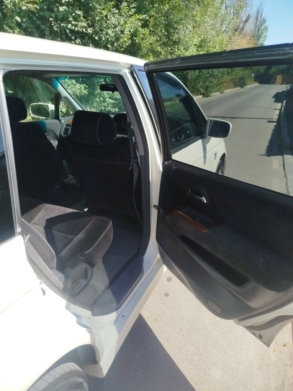 Honda Odyssey: 2000 г., 2.3 л, Автомат, Газ, Минивэн: фото 7