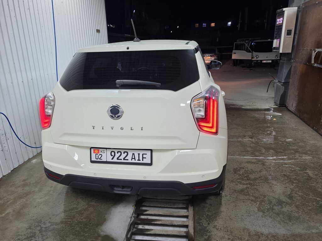 Ssangyong Tivoli: 2019 г., 1.6 л, Автомат, Дизель, Кроссовер: фото 4