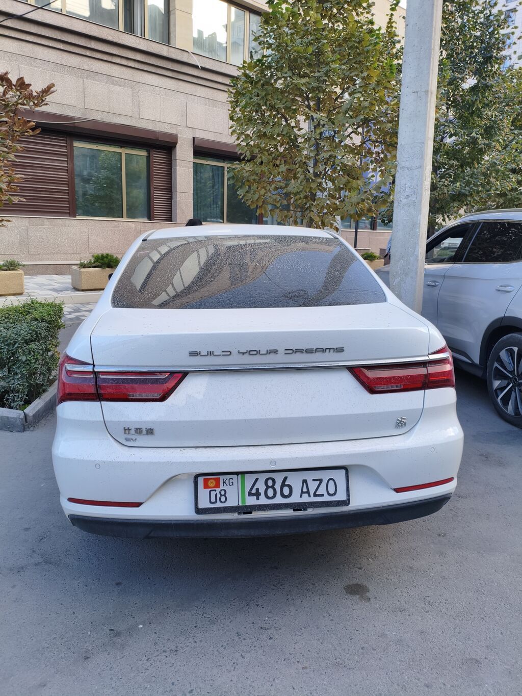 BYD Qin: 2021 г., Электромобиль, Седан: фото 4