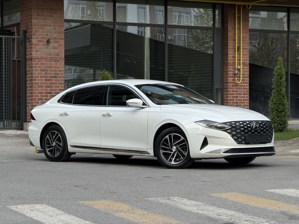 Hyundai Grandeur: 2021 г., 3 л, Автомат, Газ, Седан: фото 3