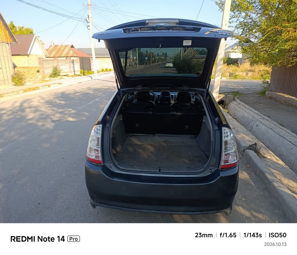 Toyota Prius: 2008 г., 1.5 л, Гибрид, Хэтчбэк: фото 4