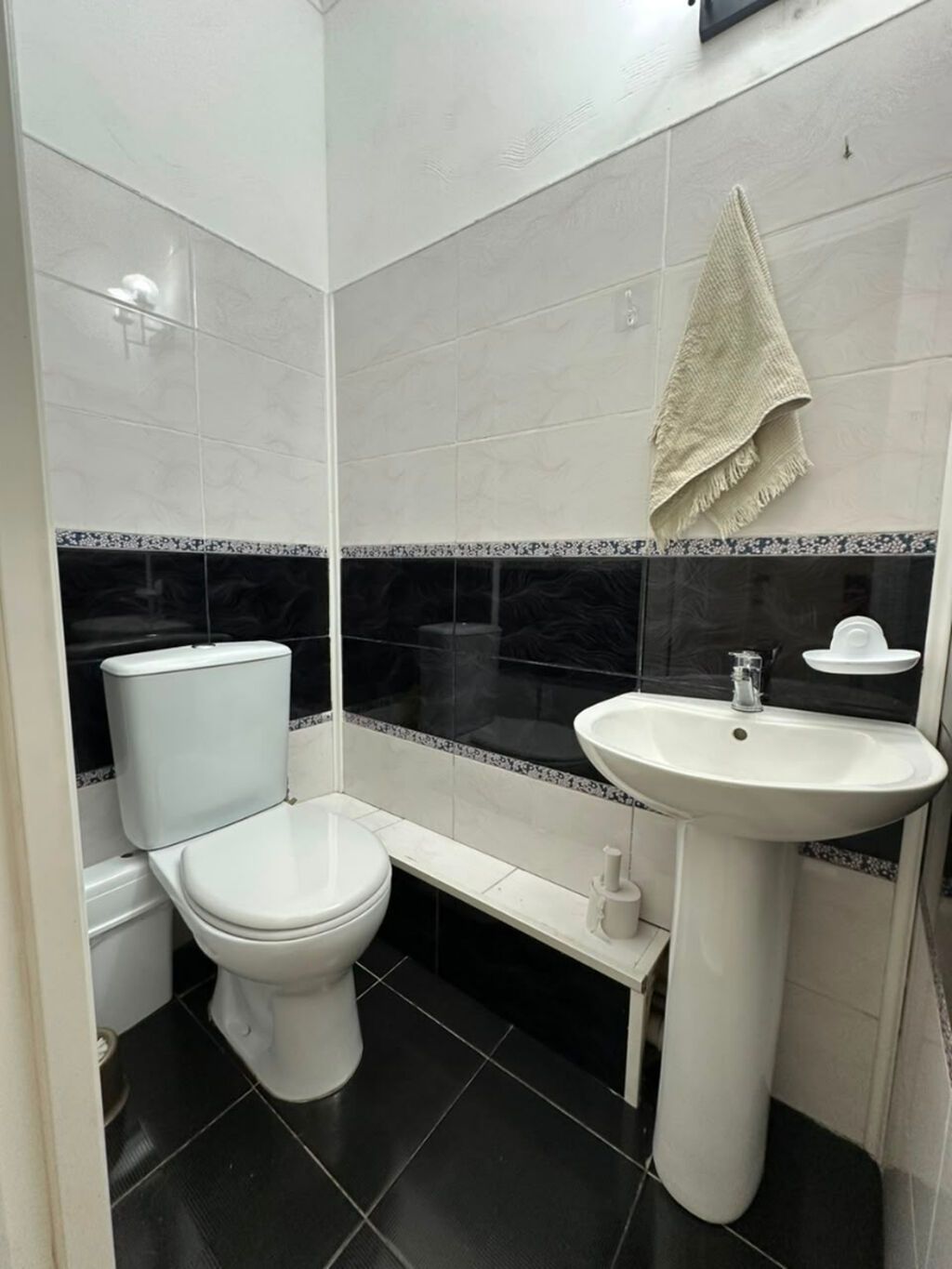 Продам 2-комнатную квартиру, 58 м², мкр. Джал: фото 2