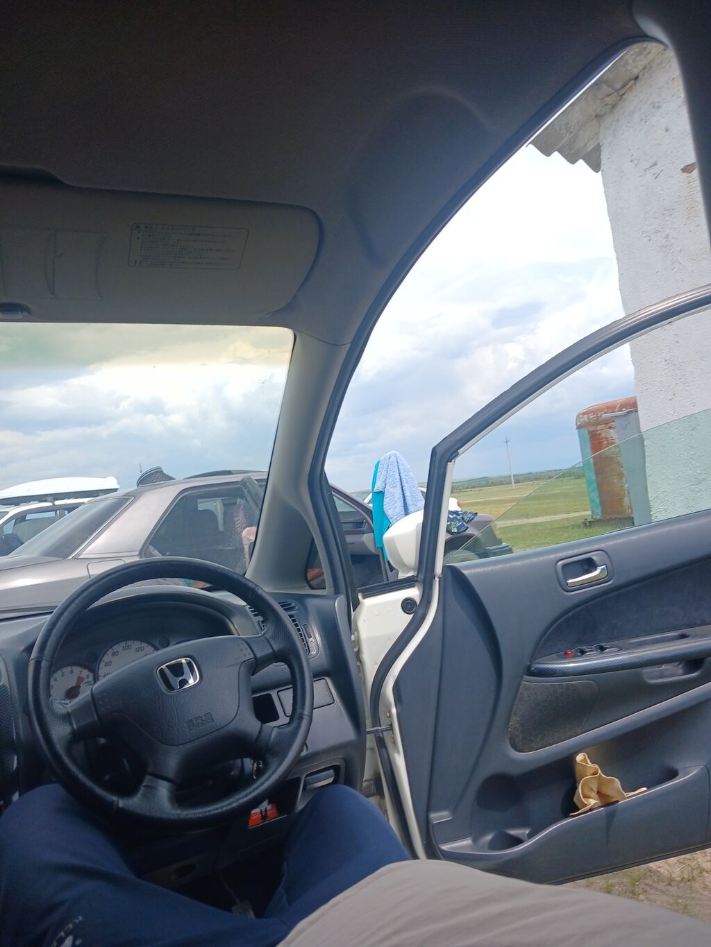 Honda Stream: 2001 г., 2 л, Автомат, Бензин, Минивэн: фото 3