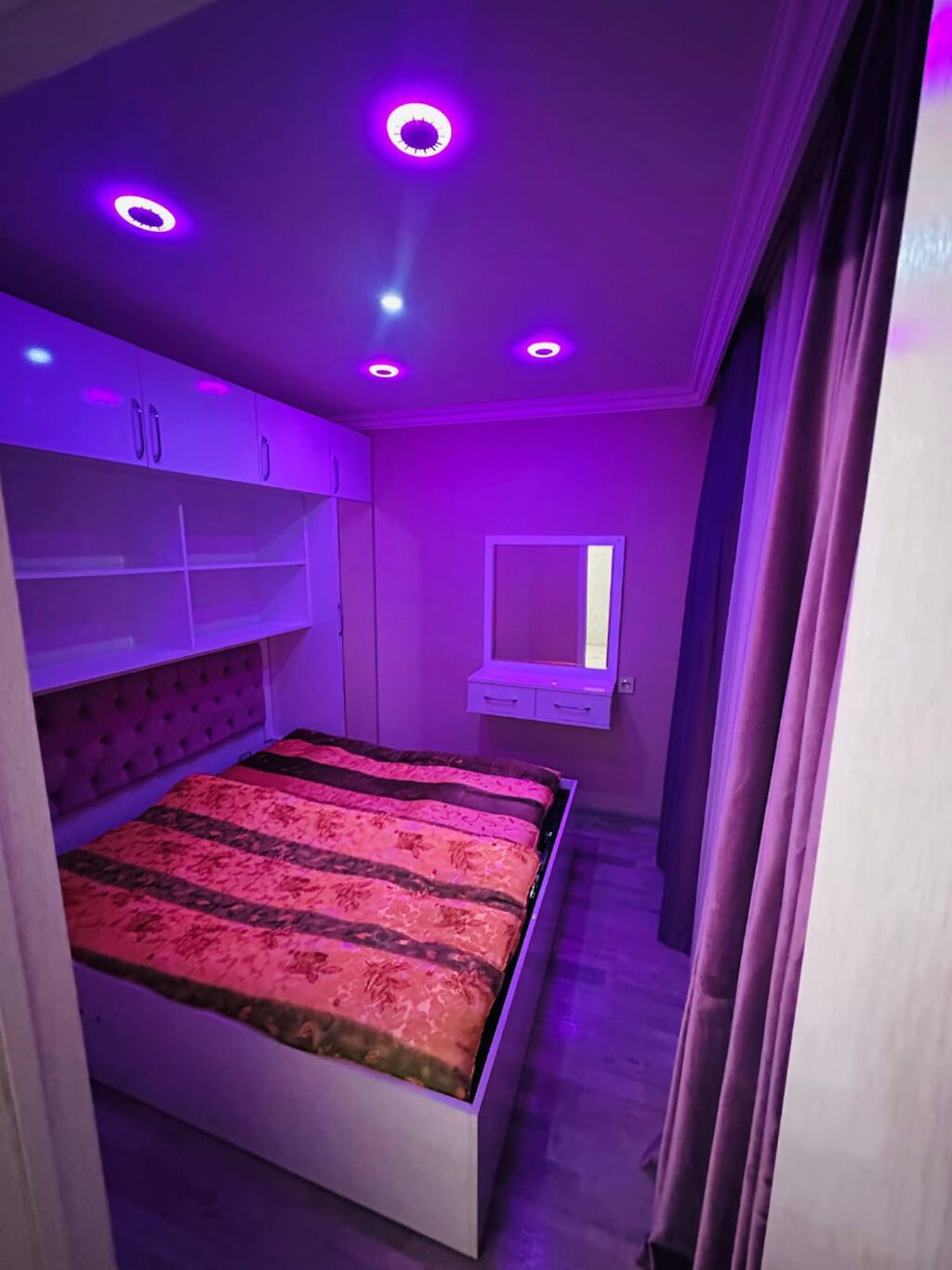 Qara Qarayevdə 2 otaqlı köhnə tikili mənzil kirayə verilir, 55 m², 700 AZN/ay, şəkil 2 / 6