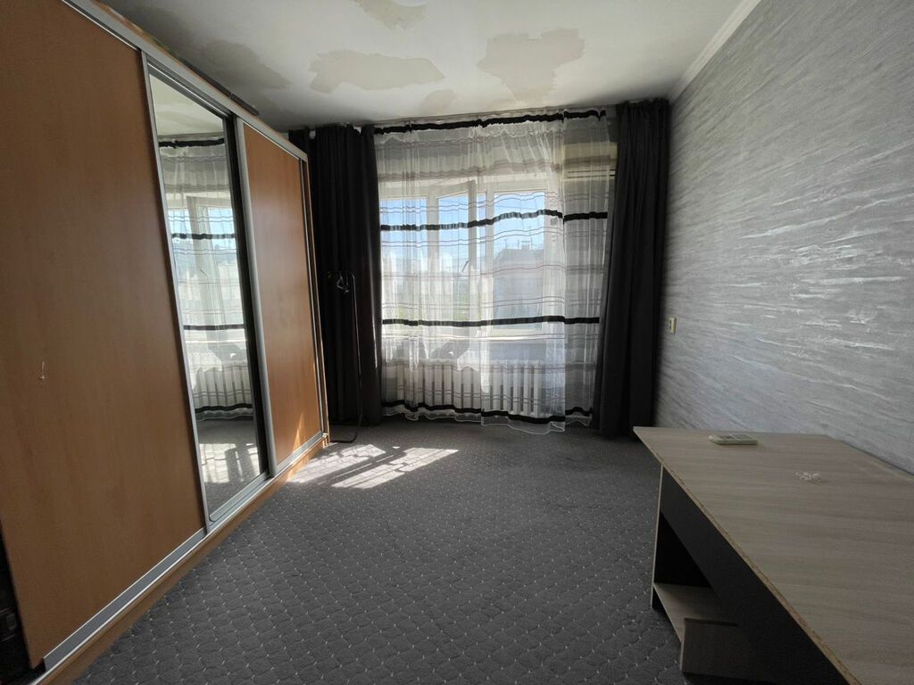 3 комнаты, 60 м², 106 серия, 9 этаж, Косметический ремонт: фото 5