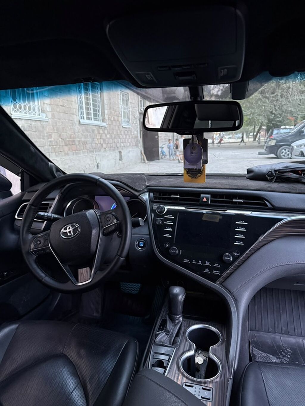 Toyota Camry: 2018 г., 3.5 л, Автомат, Седан: фото 5
