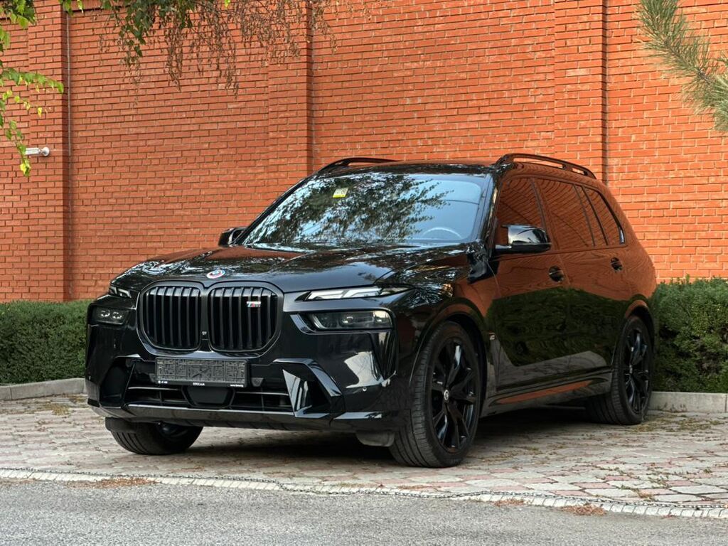 BMW X7: 2022 г., 4.4 л, Автомат, Бензин, Кроссовер: фото 2