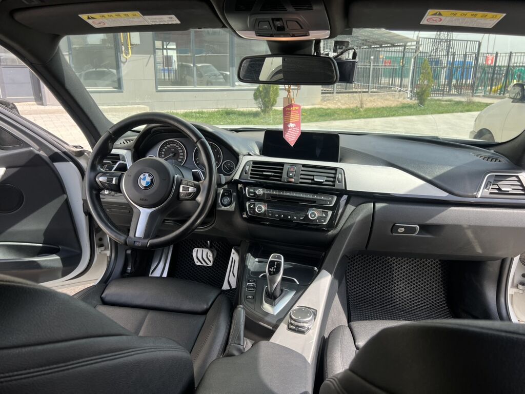 BMW 3 series: 2018 г., 2 л, Автомат, Дизель, Седан: фото 2