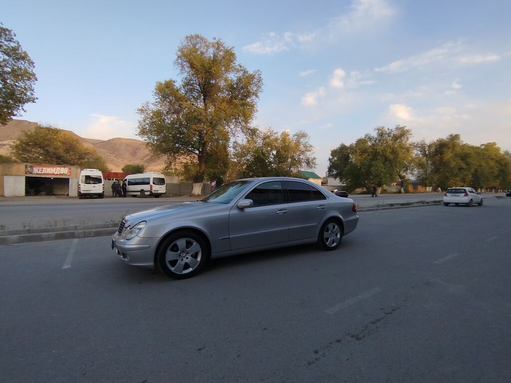 Mercedes-Benz E-Class: 2003 г., 2.6 л, Автомат, Бензин, Седан: фото 3