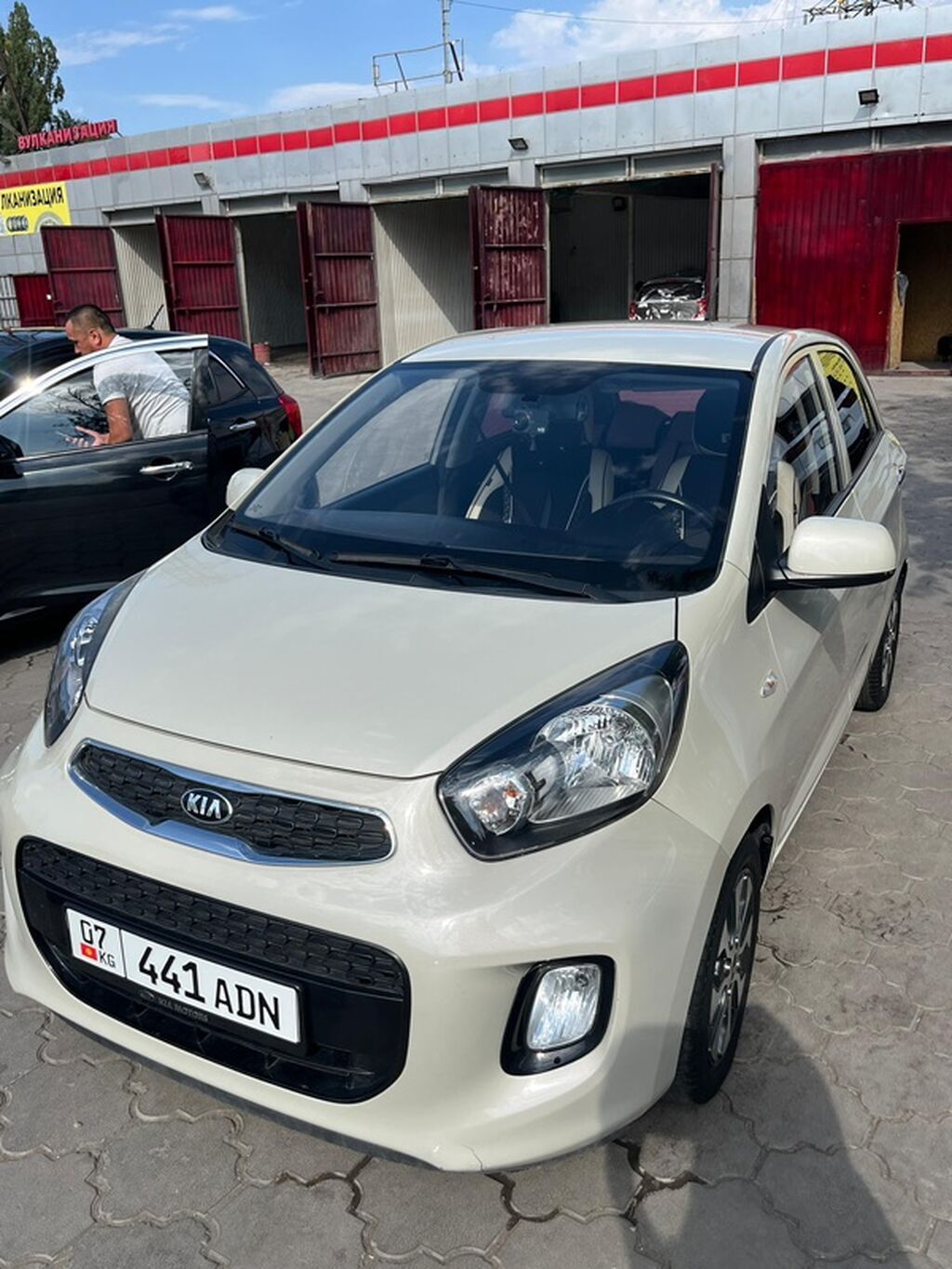 Kia Picanto: 2016 г., 1 л, Автомат, Бензин, Хэтчбэк: фото 2