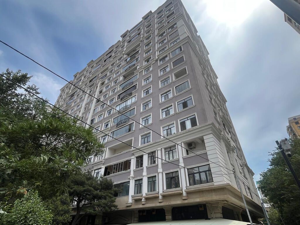 3 otaqlı, Yeni tikili, 111 kv. m