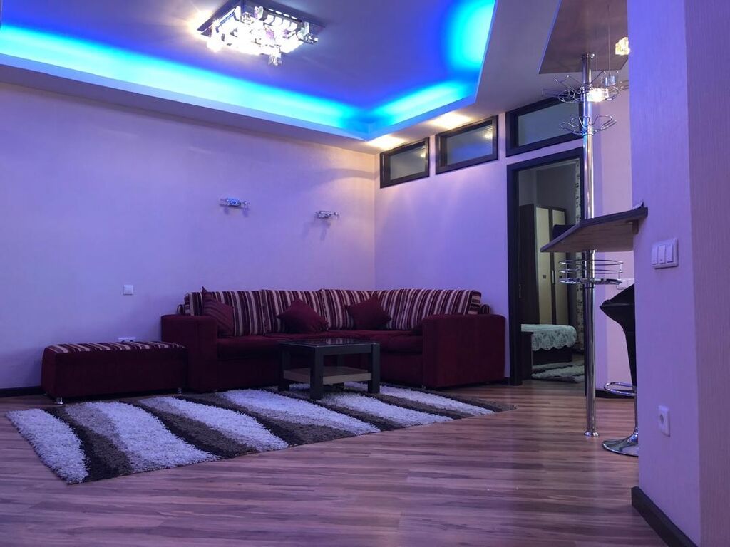 3 комнаты, 100 м², Ак-Кеме Элитка, 7 этаж, Старый ремонт: фото 5