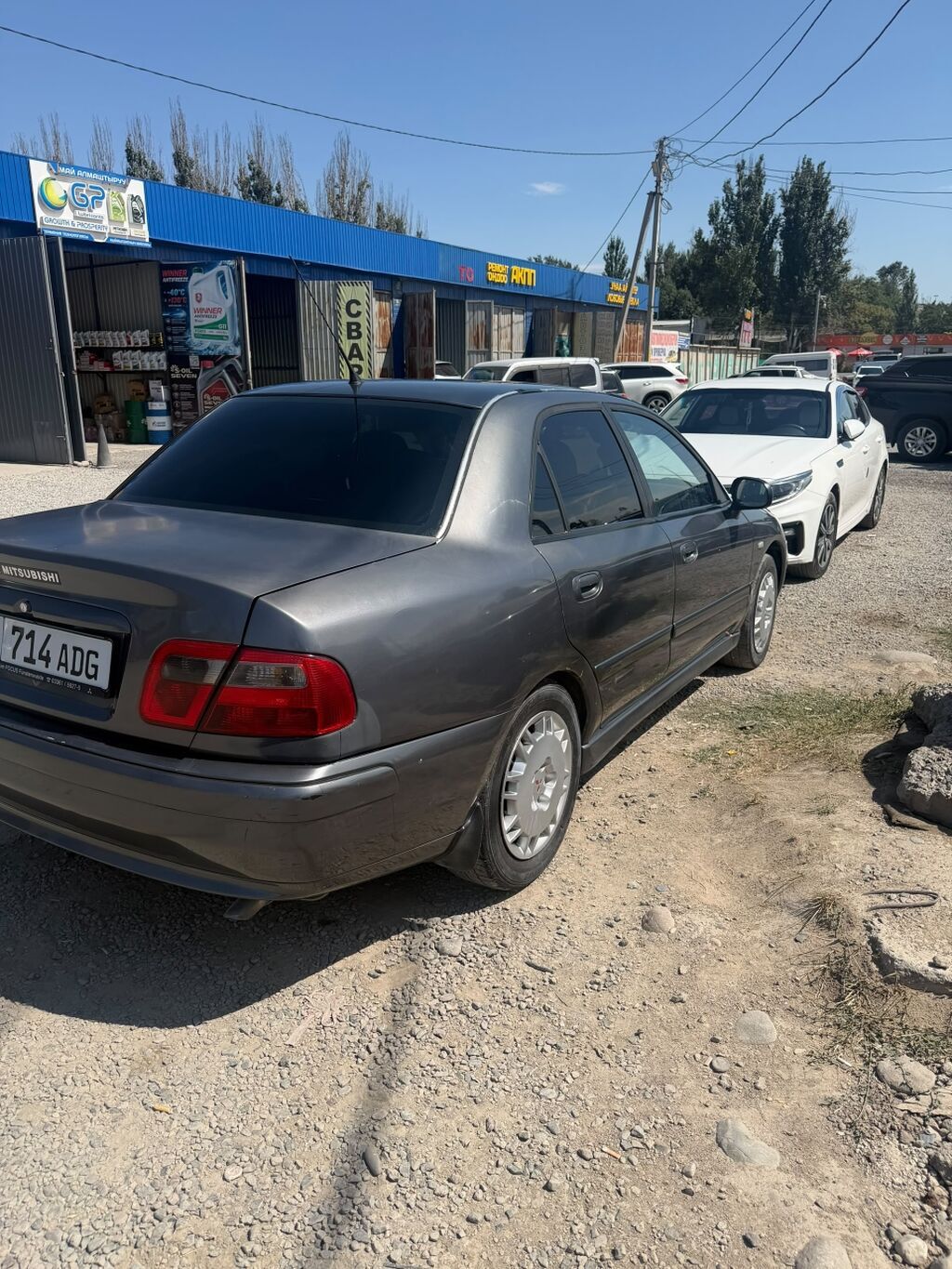 Mitsubishi Carisma: 2003 г., 1.6 л, Автомат, Бензин, Седан: фото 4