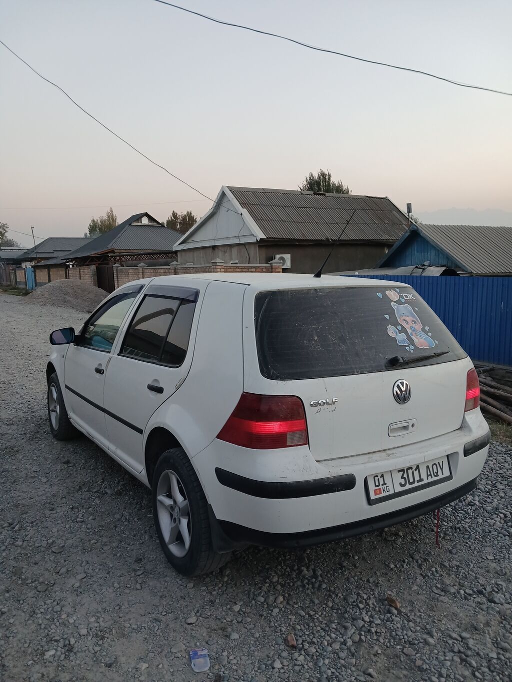 Volkswagen Golf: 2001 г., Механика, Бензин, Хэтчбэк: фото 3