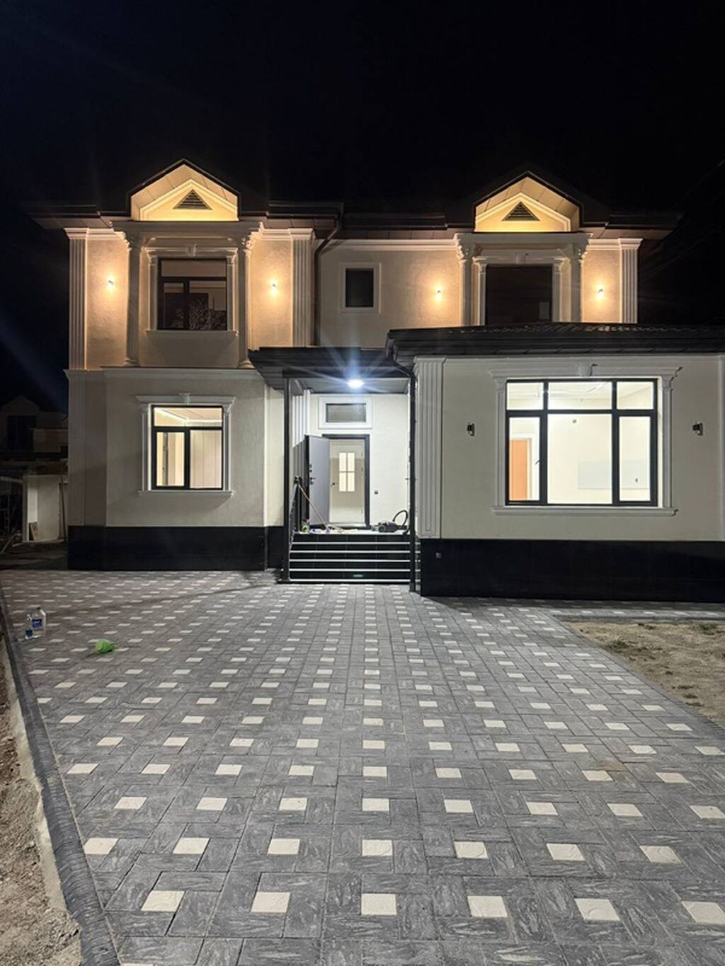 6 комнат и более, 220 м², 4 соток, Бишкек, Арча-Бешик ж/м Собственник: фото 1