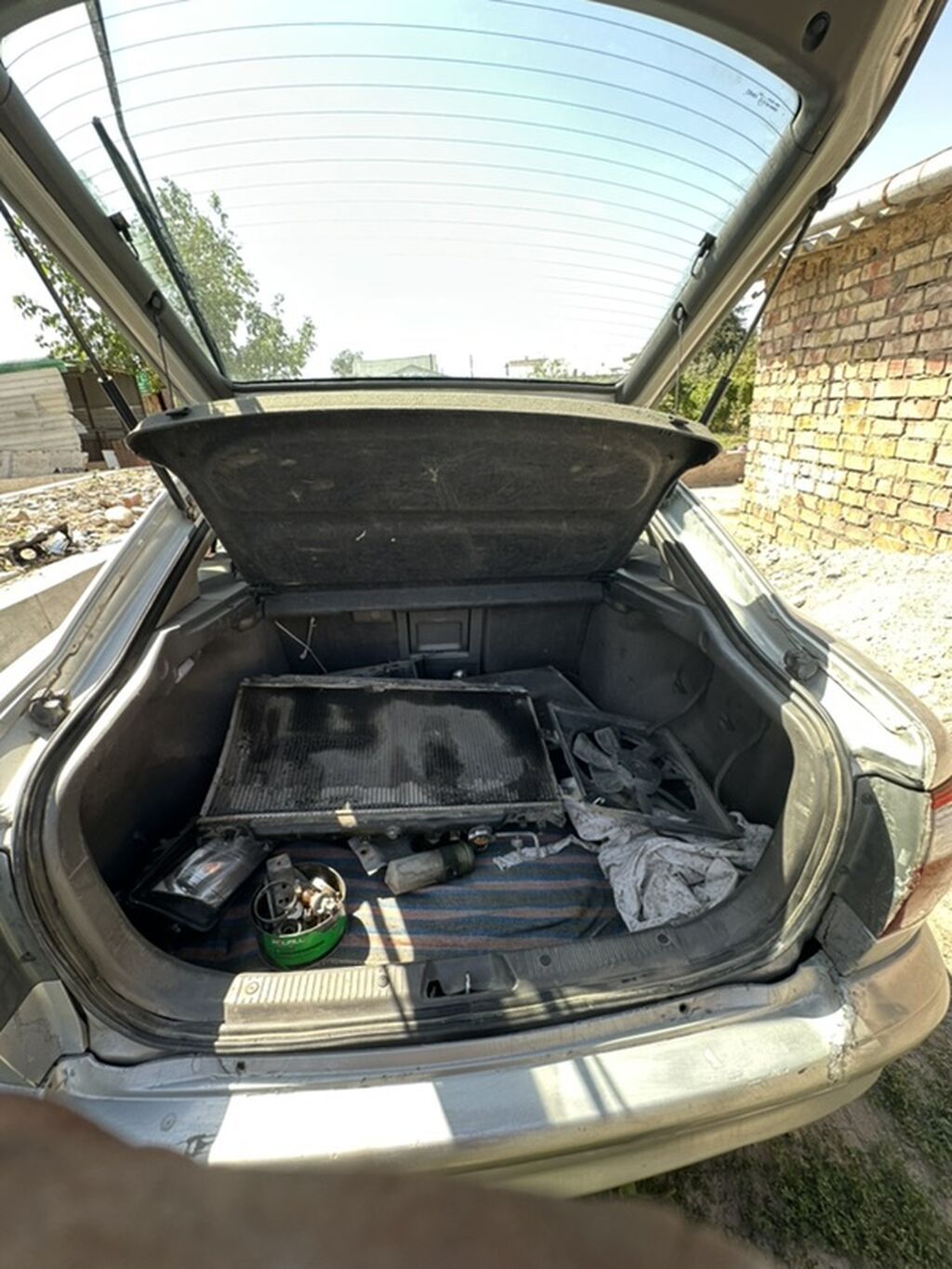 Mazda 626: 2001 г., 2 л, Механика, Бензин, Седан: фото 6