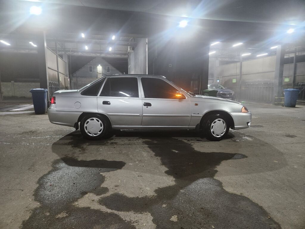 Daewoo Nexia: 2012 г., 1.5 л: фото 4