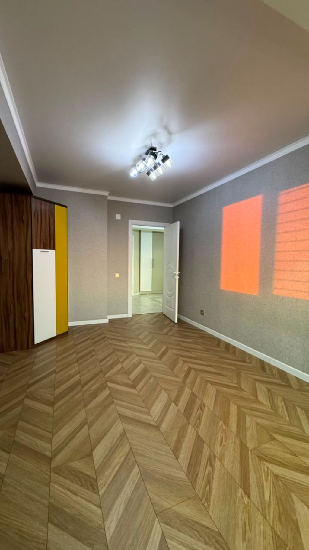 4 комнаты, 98 м², Филармония Элитка, 10 этаж, Свежий ремонт: фото 2