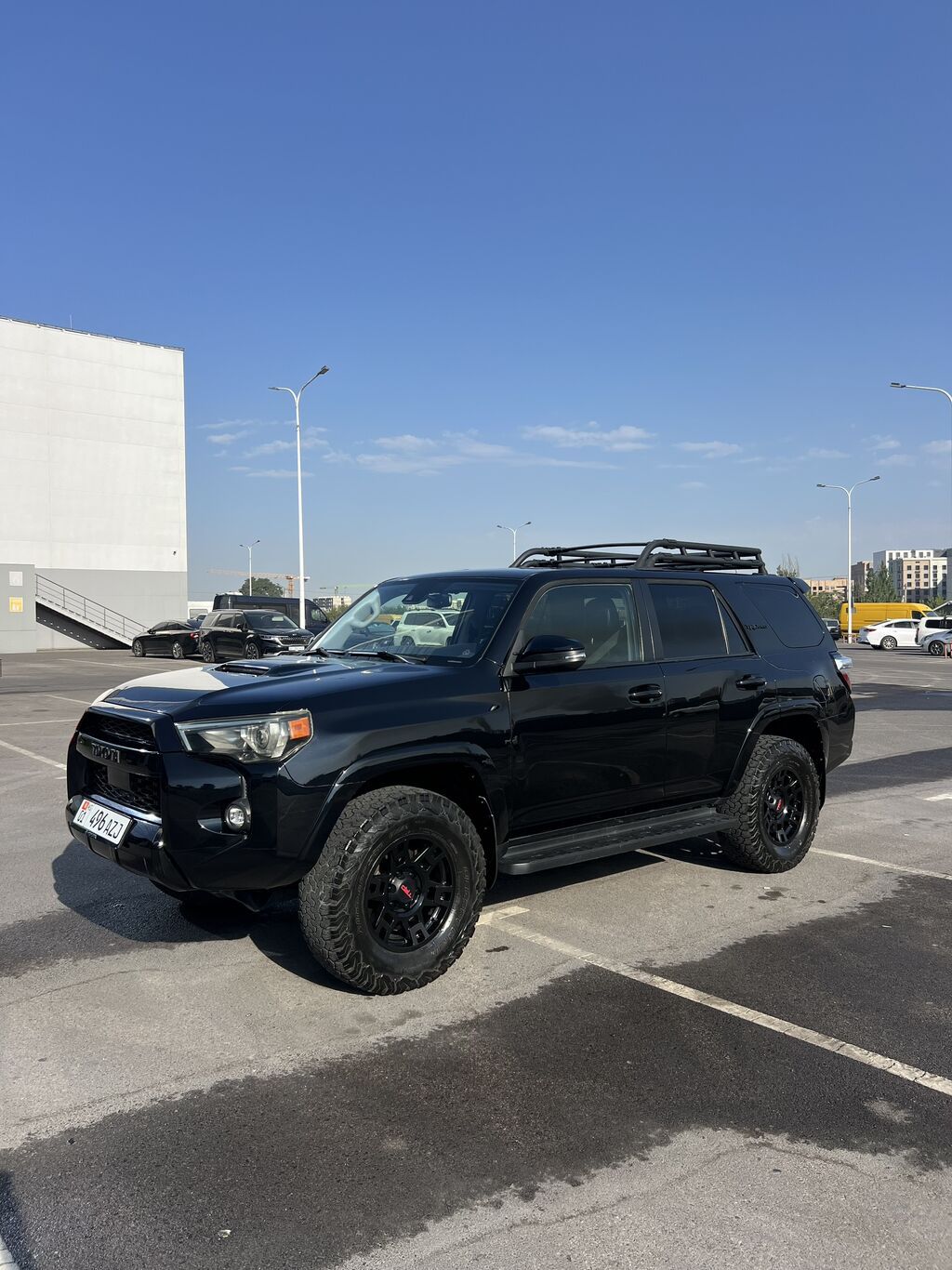 Toyota 4Runner: 2020 г., 4 л, Автомат, Бензин, Внедорожник: фото 7