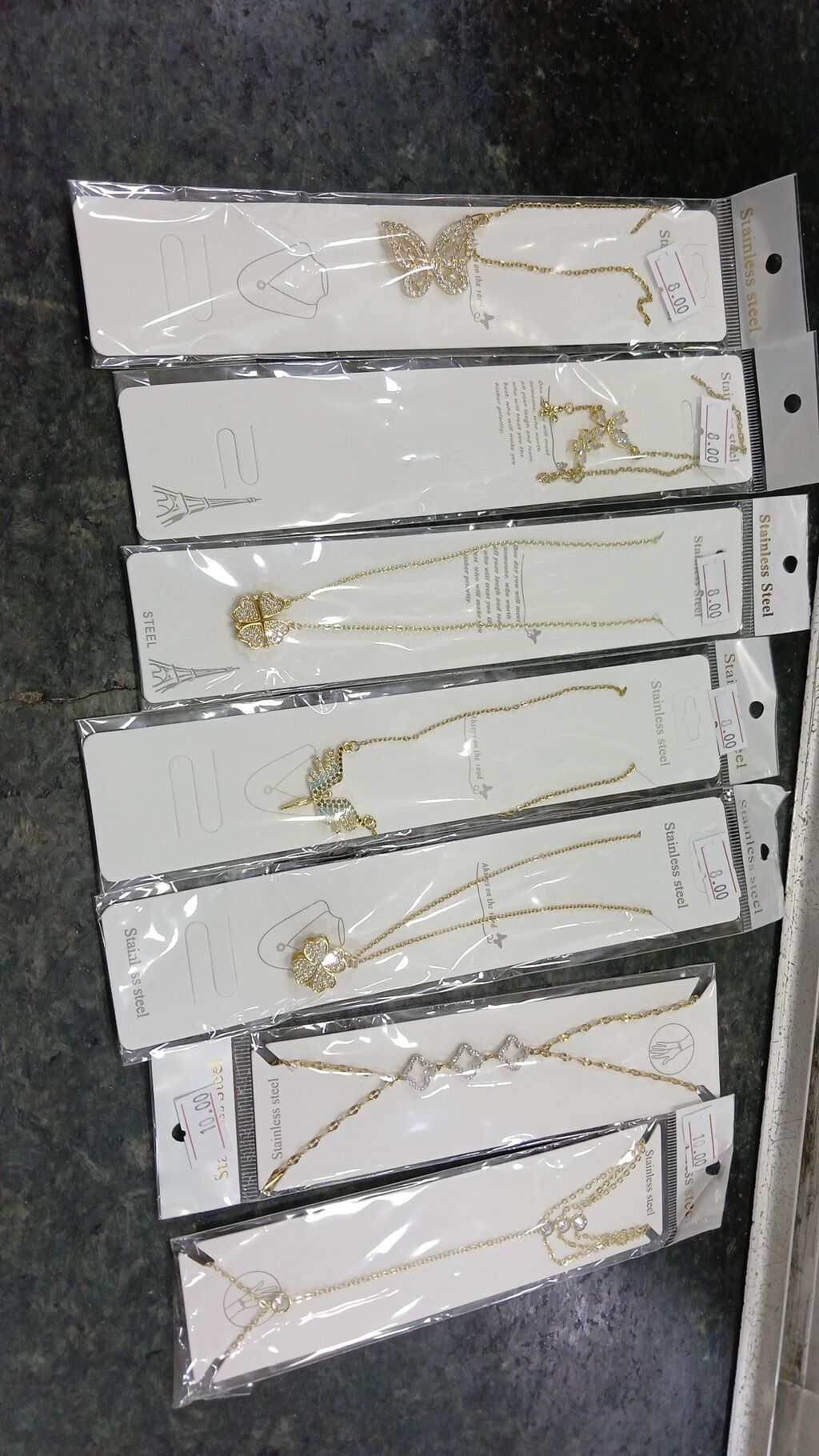 Qızılı rəngli bəzək dəsti və aksesuarlar - Material: Stainless steel