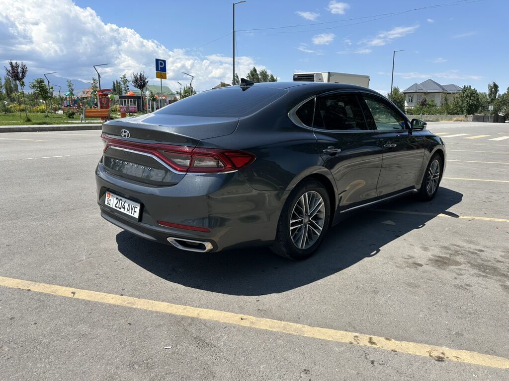 Hyundai Grandeur: 2019 г., 2.4 л, Автомат, Бензин, Седан — фото 4