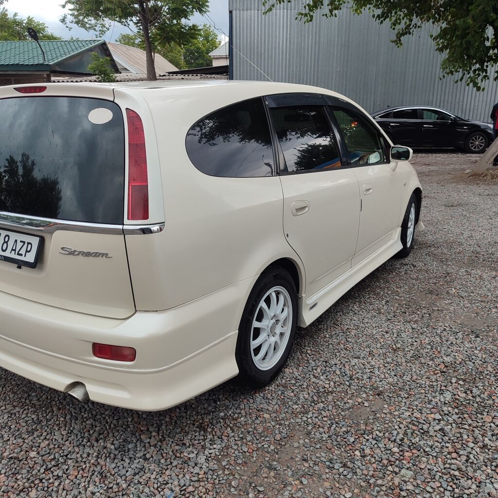 Honda Stream: 2003 г., 1.7 л, Автомат, Бензин, Минивэн: фото 3