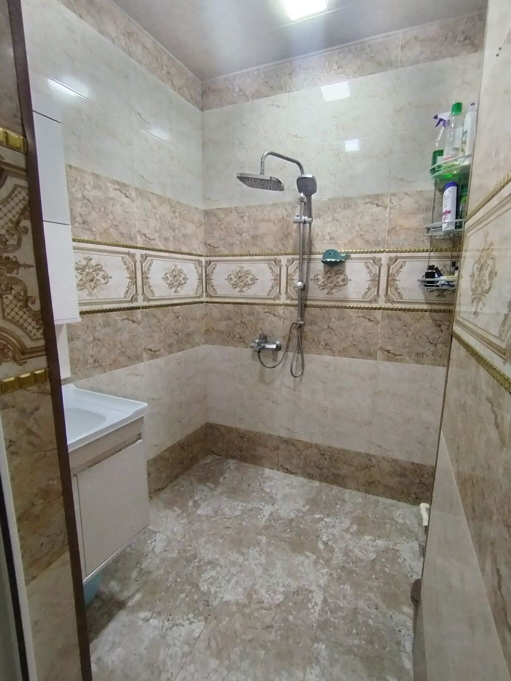 Hövsan qəsəbəsində, “Susueli bazar” adlanan ərazidə, 281 nömrəli