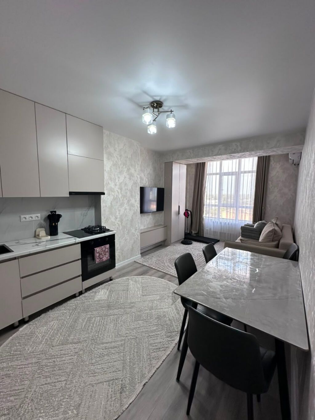 1 комната, 43 м², Аламедин-1 мкр Элитка, 9 этаж, Евроремонт: фото 2