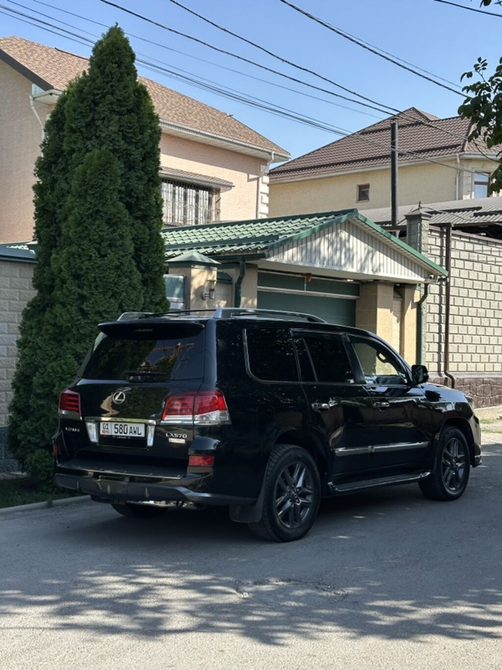 Lexus LX: 2012 г., Автомат, Внедорожник: фото 6