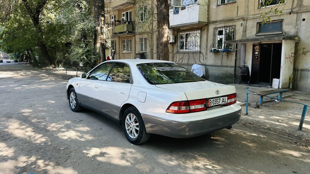 Toyota Windom: 2001 г., 2.5 л, Автомат, Бензин, Седан: фото 3