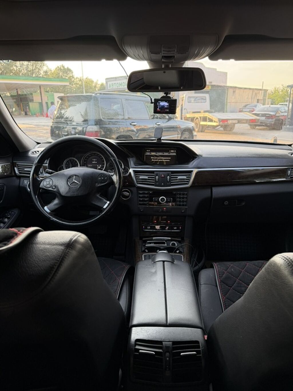 Mercedes-Benz E-Class: 2010 г., 3 л, Автомат, Бензин, Седан: фото 8