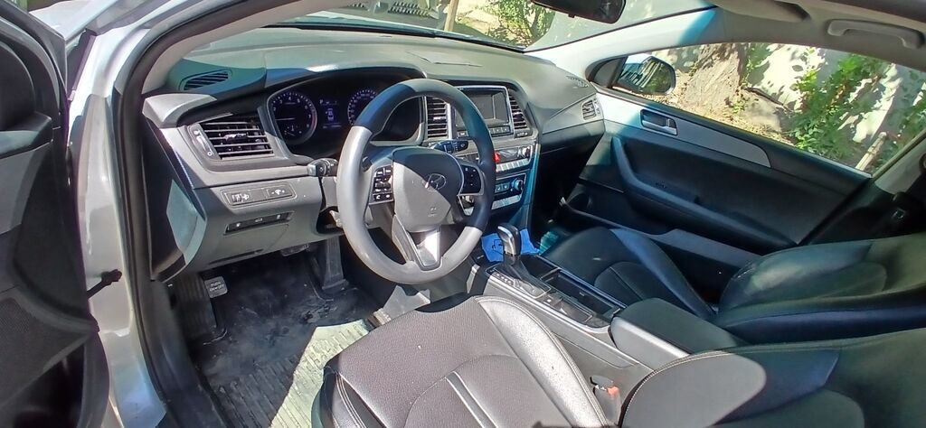 Hyundai Sonata: 2018 г., 2 л, Автомат, Бензин, Седан: фото 7