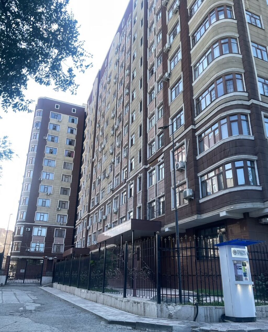 2 комнаты, 80 м², ул. Ахунбаева / Малдыбаева Элитка, 6 этаж, Косметический ремонт: фото 1