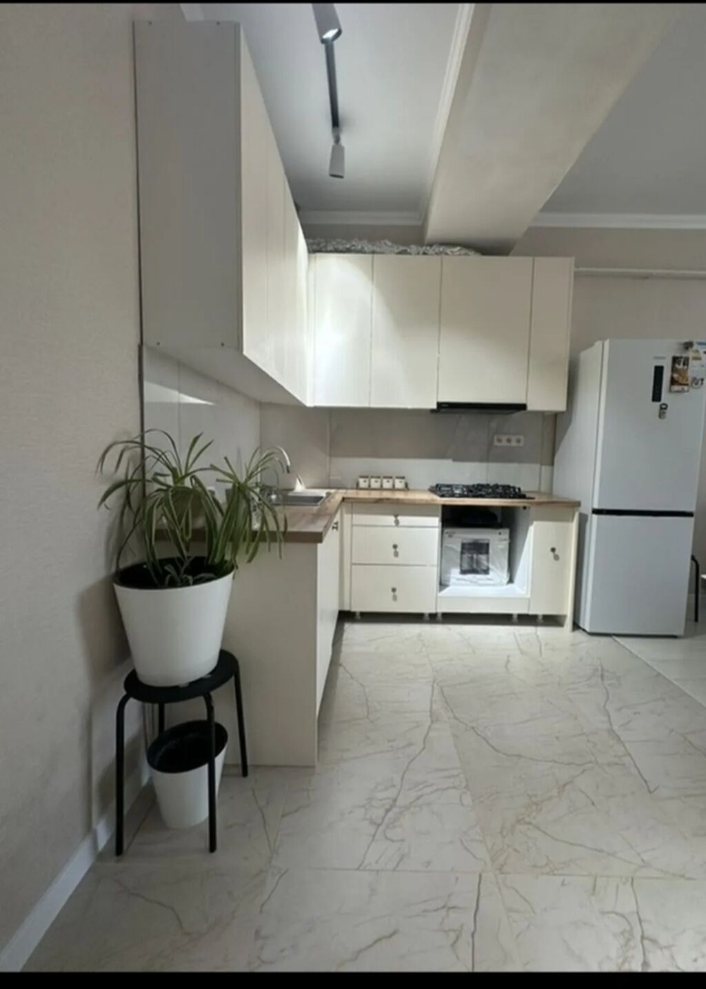 3 комнаты, 77 м², Пишпек Элитка, 6 этаж, Евроремонт: фото 5