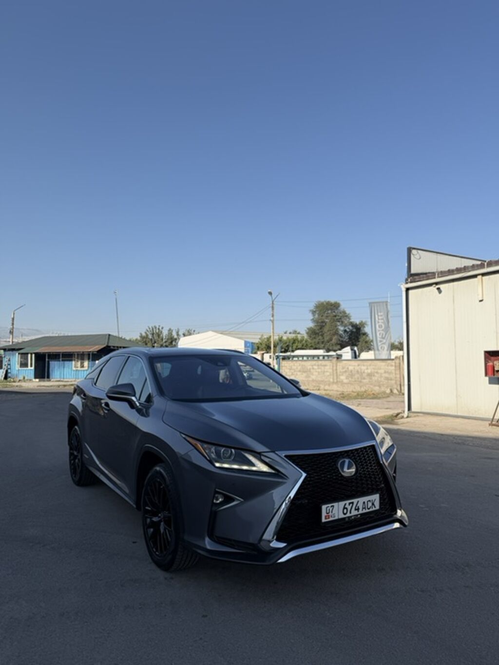 Lexus RX: 2018 г., 3.5 л, Гибрид, Кроссовер: фото 2