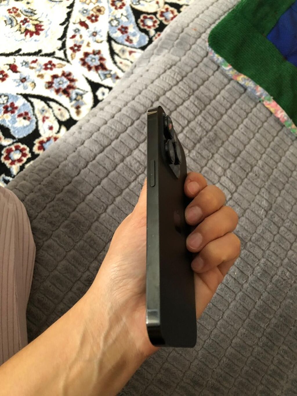 IPhone 13 Pro Max, графитовый цвет. - Дисплей 6.7", OLED Super Retina: фото 3