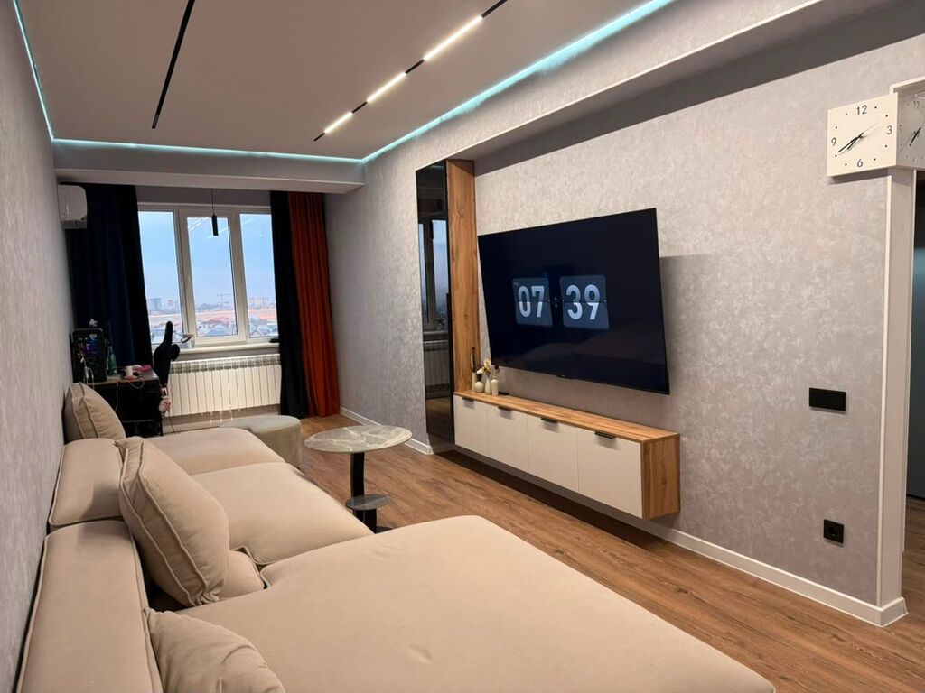 2 комнаты, 62 м², Кок-Жар ж/м Элитка, 9 этаж, Дизайнерский ремонт: фото 1