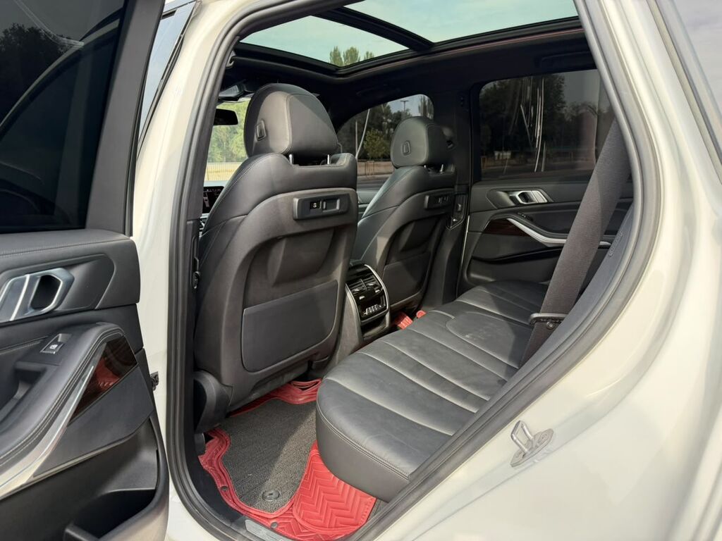 BMW X5: 2020 г., 3 л, Автомат, Бензин, Внедорожник: фото 8