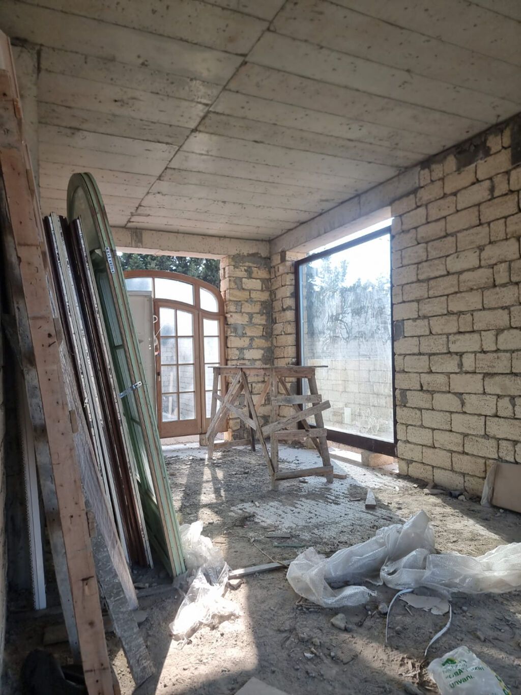 Novxanı, 149 kv. m, 4 otaqlı, Hovuzlu, Kanalizasiya, Qaz, Su