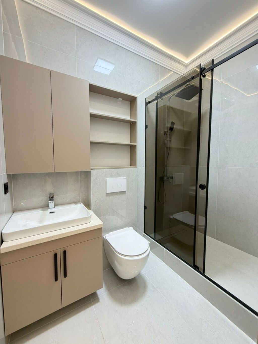 2 комнаты, 77 м², Элитка, 8 этаж, Евроремонт — фото 6
