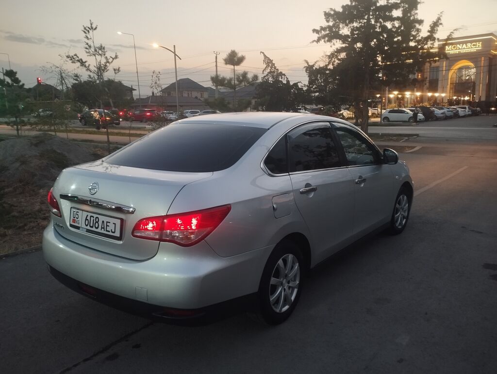 Nissan Almera: 2018 г., 1.6 л, Механика, Бензин, Седан: фото 2