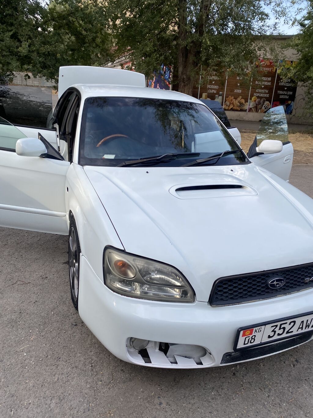 Subaru Legacy: 2000 г., Автомат, Седан: фото 4