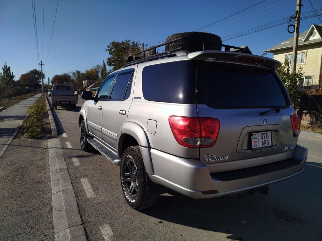 Toyota Sequoia: 2005 г., 4.7 л, Автомат, Бензин, Внедорожник: фото 2