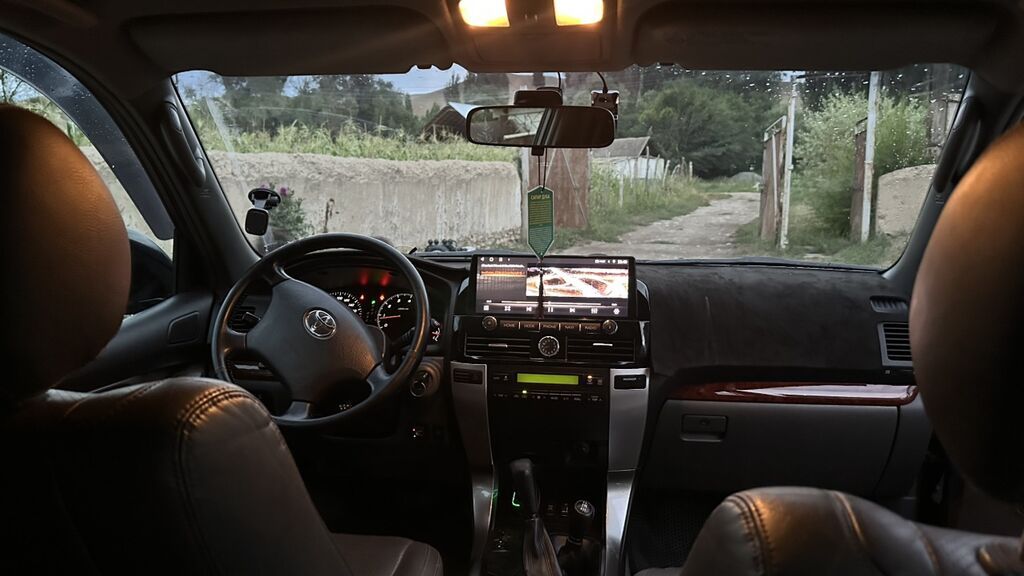 Toyota Land Cruiser Prado: 2007 г., 4 л, Автомат, Газ, Внедорожник: фото 4