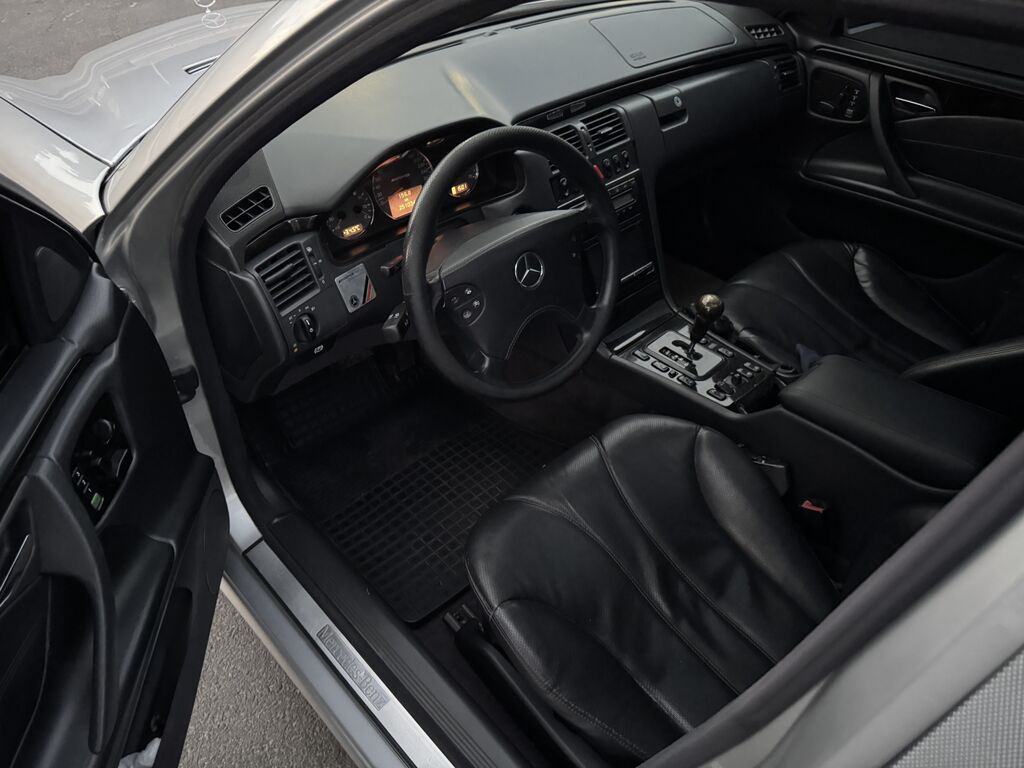 Mercedes-Benz E-класс AMG: 2002 г., 5.5 л, Автомат, Бензин, Седан: фото 5