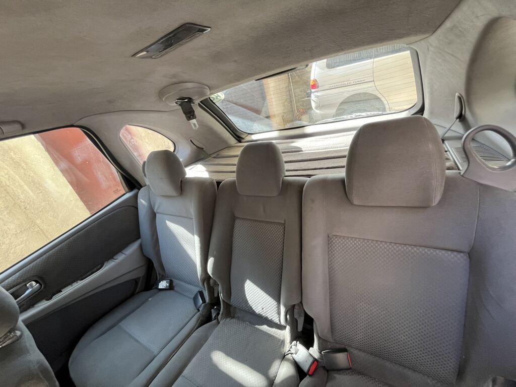Nissan Almera Tino: 2005 г., 1.8 л, Механика, Бензин, Хэтчбэк: фото 4
