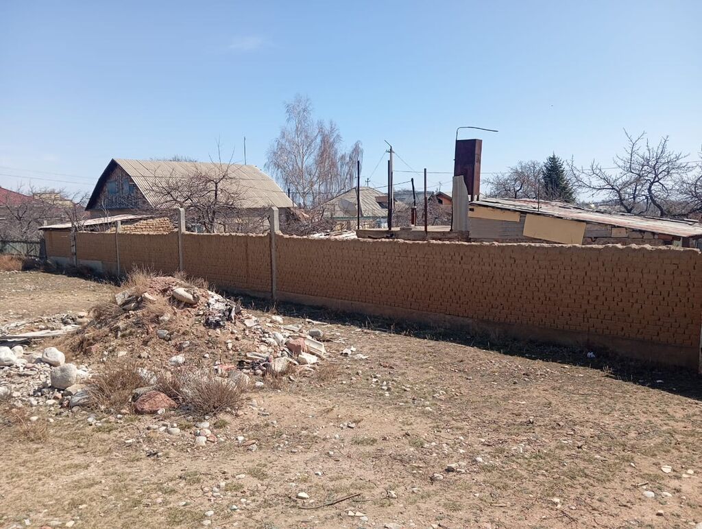 Продаётся дом с участком 25,5 соток в Чолпон-Ате г. Чолпон-Ата: фото 2